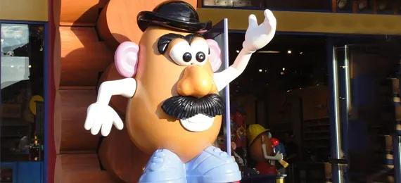 The Story of the First Toy Advertised on TV: How Mr. Potato Head Became a Star