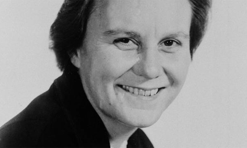 Picture-of-Harper-Lee-Writer