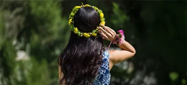 Receiving a Lei in Hawaii: Everything You Need to Know