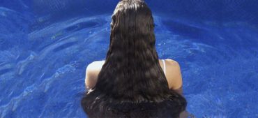 Do You Know Why Wet Hair Appears Darker Than the Normal Hair?