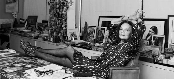 Who Invented the Wrap Dress? Uncover the Iconic Wrap Dress History