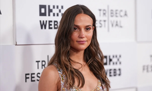 Alicia Vikander