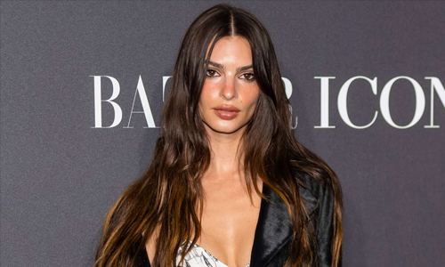 Emily Ratajkowski