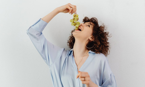 Spain-Eating-12-Grapes