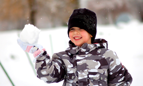 How-to-Make-a-Snowball-at-Home